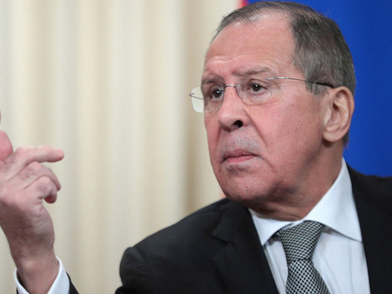 Лавров призвал Евросоюз прекратить "визовую дискриминацию" крымчан