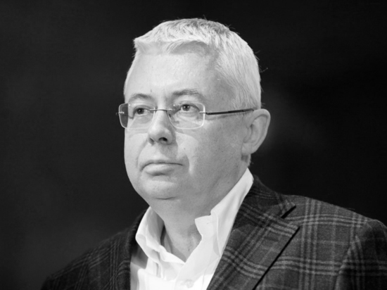 Самолет с телом Малашенко прибыл в Москву Самолет с телом Малашенко прибыл в Москву