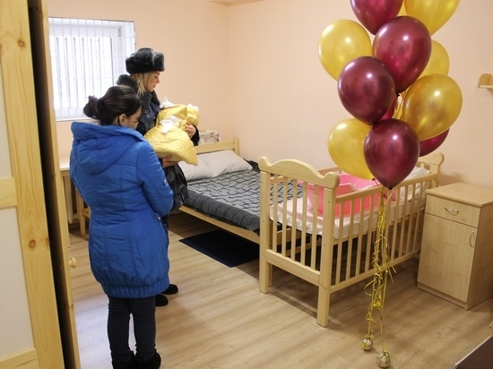 Жительница Карелии после родов сразу попала в тюрьму с новорожденным