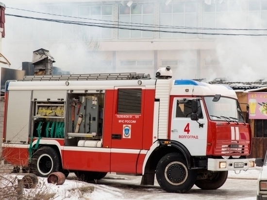 Пожар в банке: утром в центре Волгограда эвакуировали людей