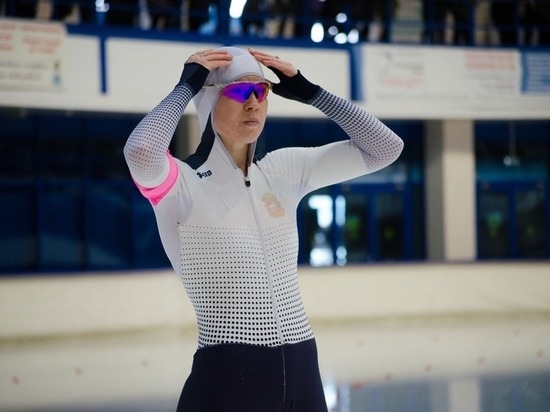  Ольга Фаткулина заняла второе место на домашнем чемпионате России по конькам