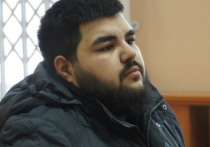 В Новокузнецке осудили 22-летнего "ясновидящего Рината", который похитил 300 тысяч рублей у двух пенсионеров