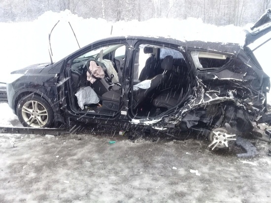 В столкновении двух машин на подъезде к Вяртсиля пострадал молодой водитель