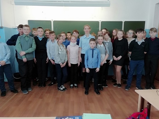 Школьники Вышневолоцкого района сдали тесты по дорожным правилам