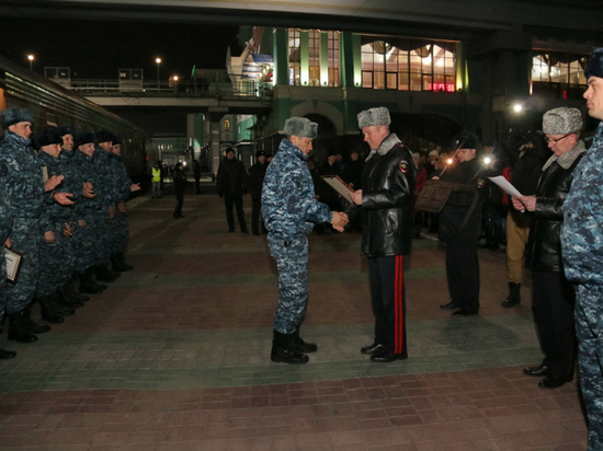 Новосибирские полицейские вернулись из командировки в Дагестан