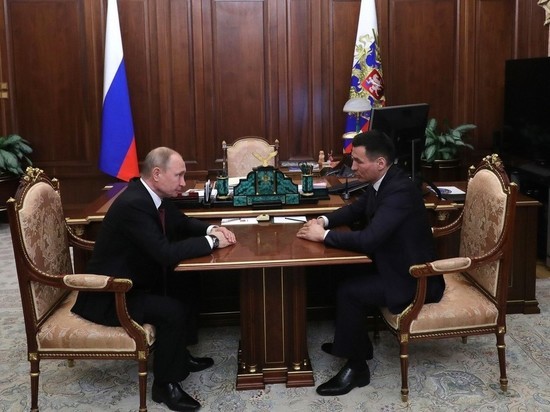 Путин назначил главой Калмыкии кикбоксера-чемпиона Бату Хасикова