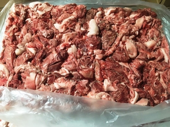 В Калининградской области приостановили ввоз 18 тонн свиного тримминга