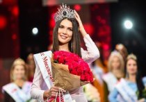 24-летнюю победительницу конкурса «Мисс Москва-2018» Алесю Семеренко лишили ее почетного титула и отобрали корону: такое решение дирекция конкурса, проводящегося с 1994 года, принимает впервые