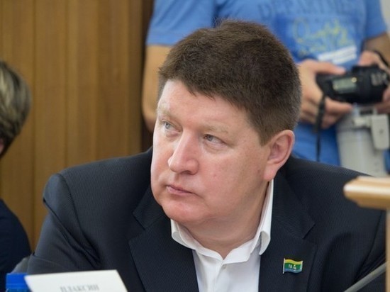 Долги бывшего екатеринбургского депутата на 214 млн рублей выплатят из бюджета