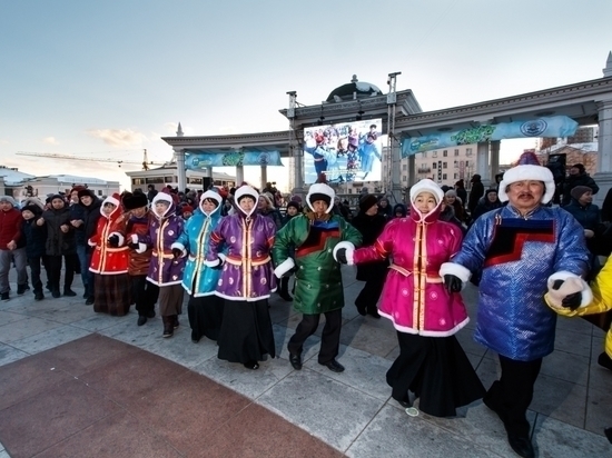 «У нас собираются и ждут главу»: депутат сравнил, как отмечают праздники в Бурятии и Якутии