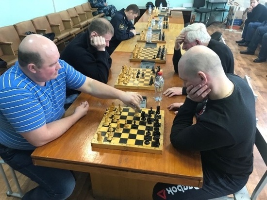Лучший шахматист ивановского УФСИН служит в СИЗО №1