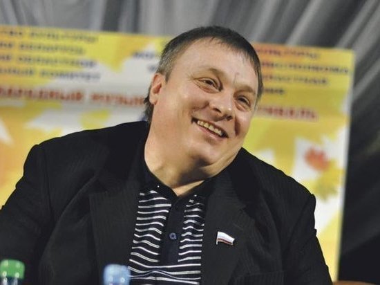 Разин передумал платить 5 млн рублей за избиение Шнурова