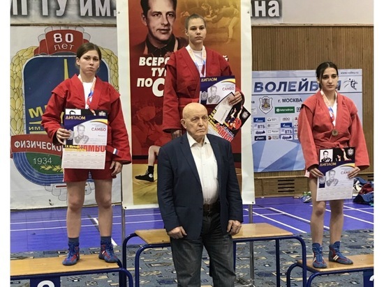 Серпуховичи завоевали две награды на московском турнире по самбо