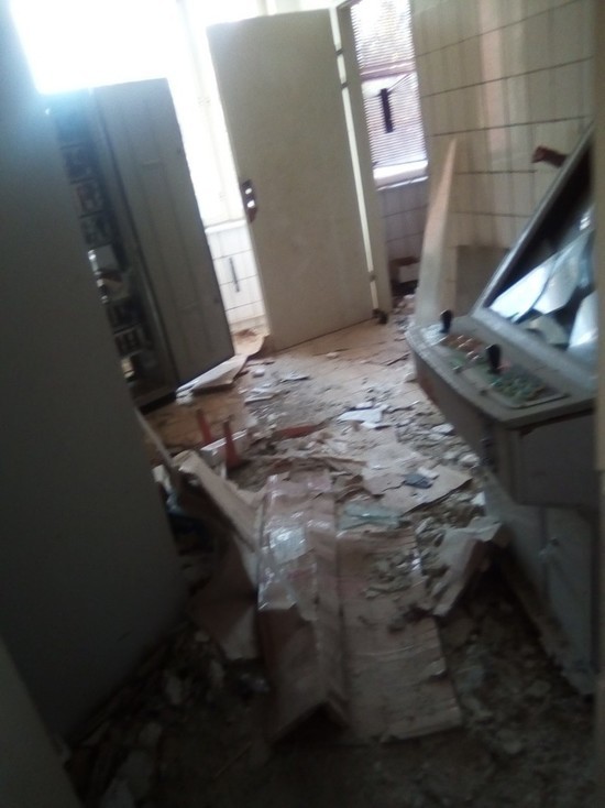 Жители Ельни возмущены: Дом офицеров просто разгромили