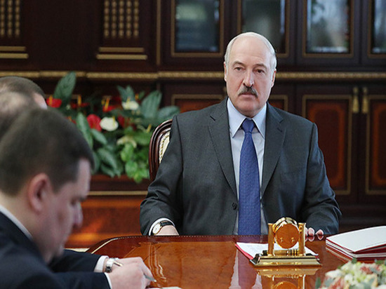 Белорусский лидер развеял миф о том, что он «не с той ноги встал»