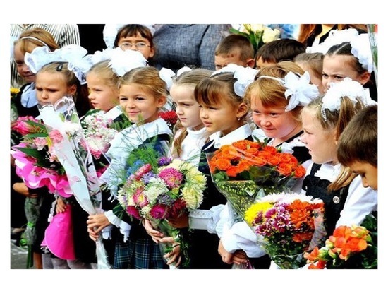 В Серпухове продолжается запись будущих первоклассников в школы