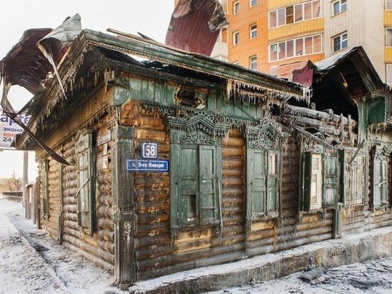 Ярушин назвал проблемой ветхие дома-памятники в Чите