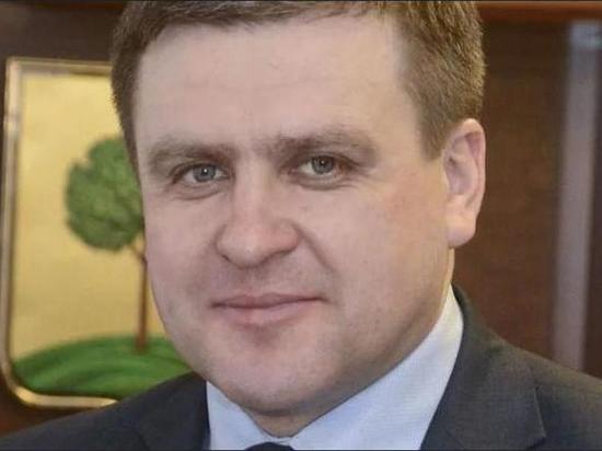 Липецкие депутаты приняли оставку мэра Сергея Иванова