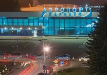 - Если партнеры возьмут реализацию проекта модернизации аэропорта на себя — они захотят контроля, мы это в крае должны проанализировать, - отметил Томенко