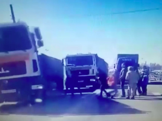 Начата доследственная проверка по факту наезда грузовика на детей под Тулой