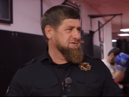 Кадыров пообещал новую машину потерявшему семью в ДТП жителю Москвы
