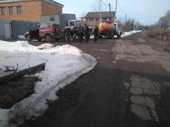 Порыв трубы оставил без воды 1200 домов Донского