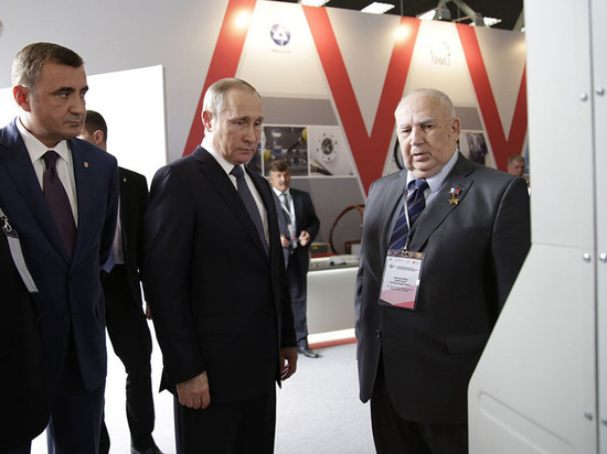 Президент Путин выразил соболезнования в связи с кончиной Макаровца