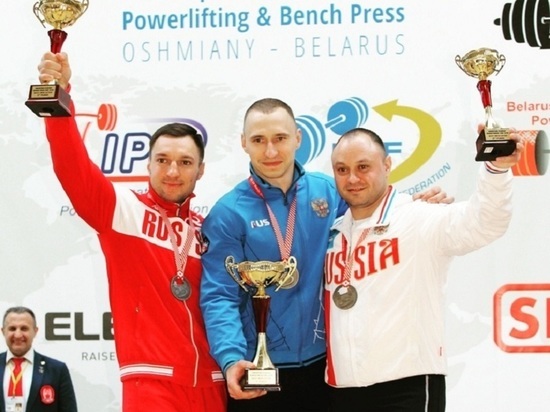 Калининградец поднял 190-килограммовую штангу и выиграл Кубок Европы