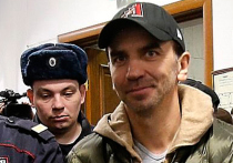 Бывшие коллеги и знакомые задержанного экс-министра Михаила Абызова на просьбу рассказать об арестованном держат паузу