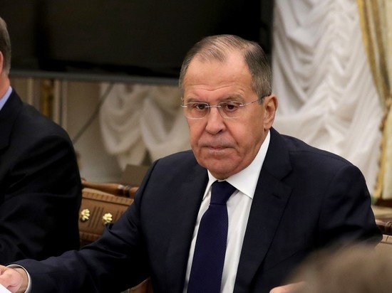 Лавров: мирный договор с Японией годен «для утра после войны» Лавров: мирный договор с Японией годен «для утра после войны»