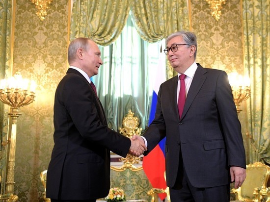 Новому президенту Казахстана понадобилось всего две недели, чтобы собраться с визитом в Россию