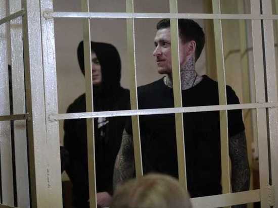 Суд решил оставить Кокорина и Мамаева под стражей до сентября Суд решил оставить Кокорина и Мамаева под стражей до сентября