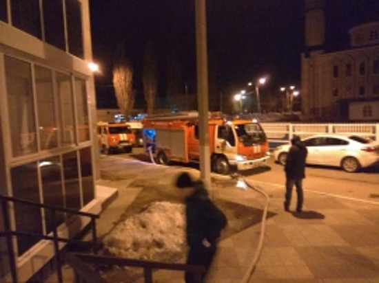 Двое маленьких детей погибли при пожаре в квартире в Новочебоксарске