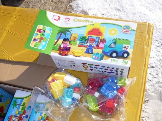 Девяносто тонн детских игрушек алтайские таможенники вернули в Казахстан