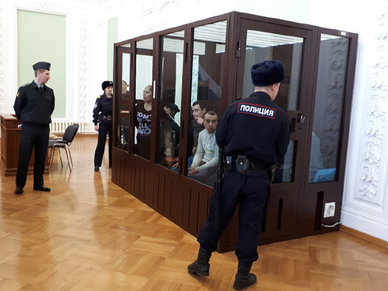 Странное примирение случилось на суде в Санкт-Петербурге