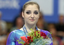 Алия Мустафина уже десять лет остается лидером и лицом российской гимнастики