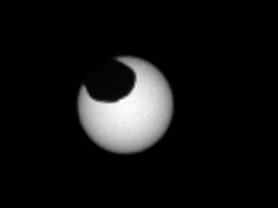 Марсианский ровер заснял сразу два солнечных затмения
