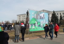 Агитационные кубы организаторы поставят на Летнем саду (напротив памятника Пушкину), на автобусной остановке «Детский парк», на площади Ленина и около ТЦ «Европарк», сообщает местный штаб Алексея Навального