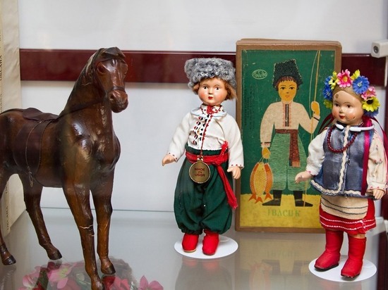 «Куклы советского детства» возвращаются в Листвянку