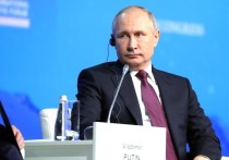 Из всех участников Арктического форума Владимир Путин хорошо знал только своего ближайшего соседа - президента Финляндии Саули Ниинистё