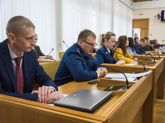 Представители Калужской власти выучили антикоррупционные законы
