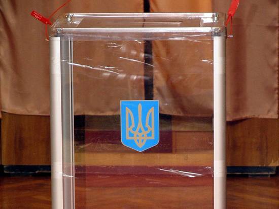 Украинские социологи обновили данные рейтинга кандидатов