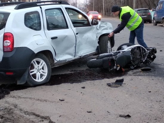 Водители стали разбиваться насмерть вдвое чаще в Тверской области