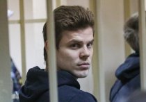 Футболистов, обвиняемых в избиении людей в Москве, в зале Пресненского суда встретили аплодисментами