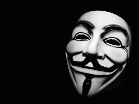 Хакеры Anonymous пригрозили Великобритании из-за ареста Ассанжа