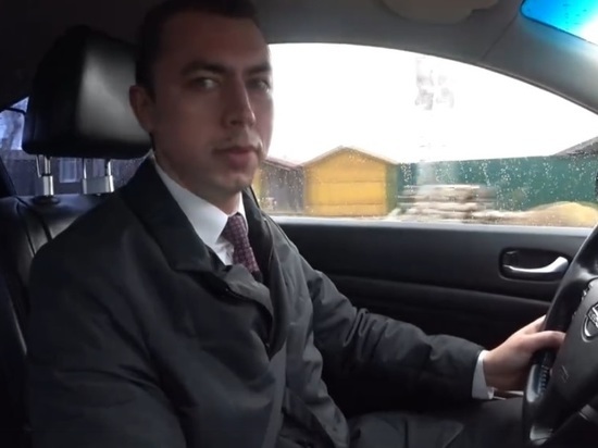 Мэра Тутаева оштрафовали за непристегнутый ремень безопасности