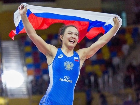 Спортсменка из Бурятии завоевала «золото» Чемпионата Европы по борьбе