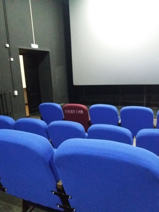 Даже кресло забронировали: в кинотеатре в Бурятии ждут Путина