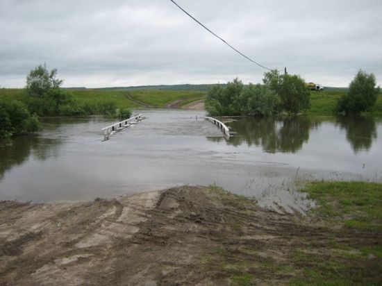 В Нижегородской области затопило мост через Пьяну