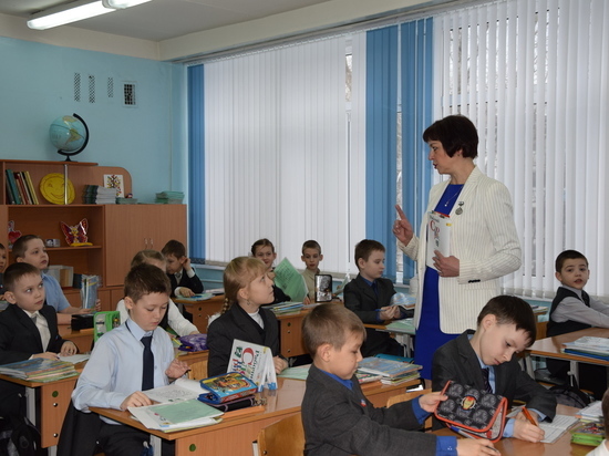 Все ульяновские школы перейдут на пятидневную учебную неделю